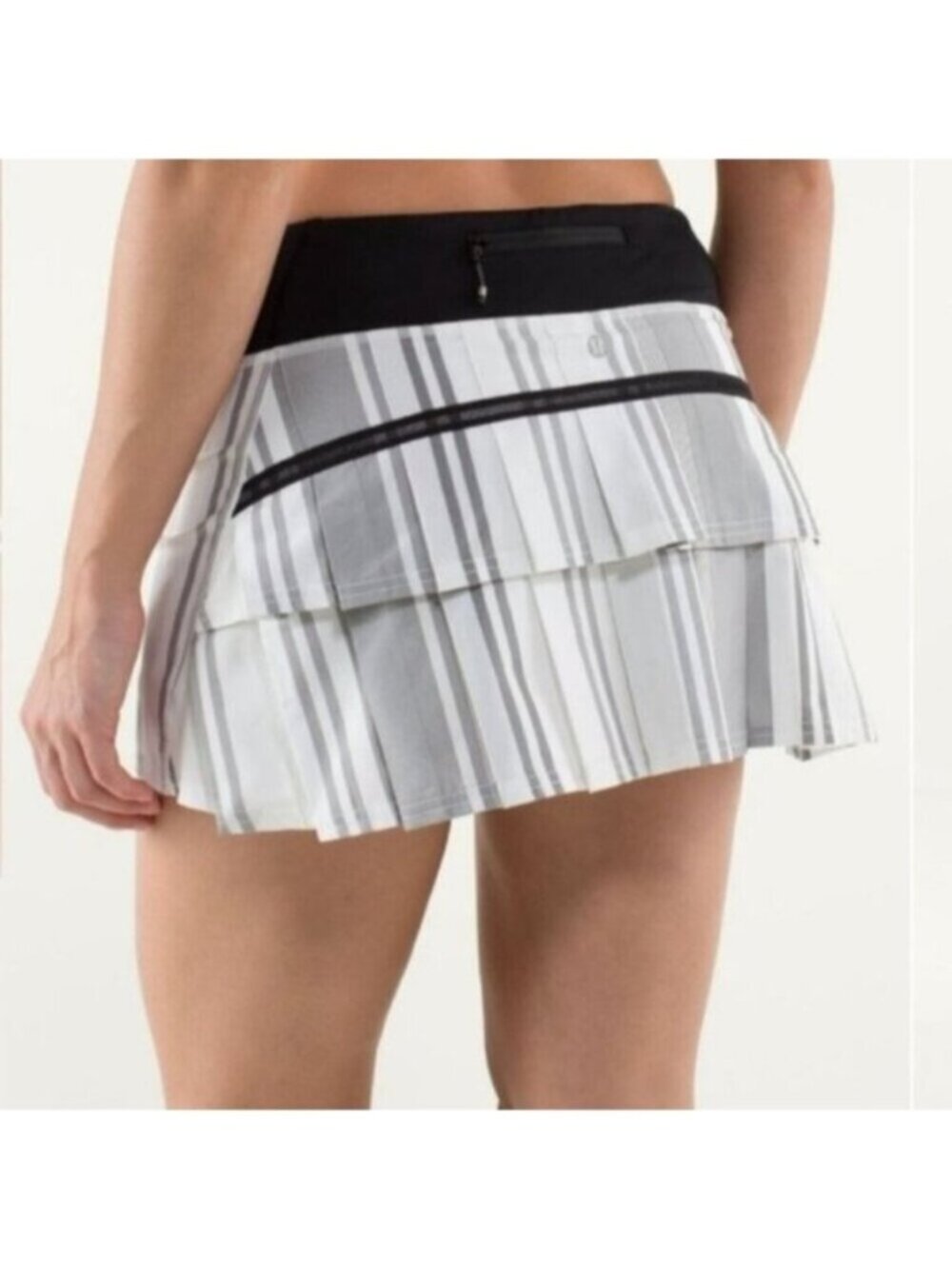 LULULEMON ^ Run Pace Setter Skirt Skort Groovy Stripe Nimbus /Black S 6 tall